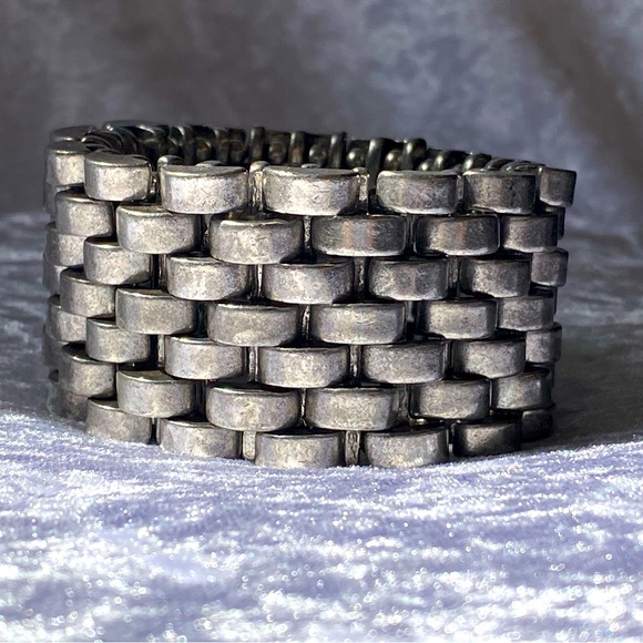 Avant Garde Paris Chunky Wide Linked Stretchy Silver Tone Bracelet - Picture 7 of 16